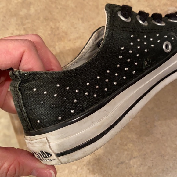 Women’s Converse shoes size 6 - Picture 10 of 10